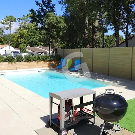 Maison Avec Piscine Chauffee A 700m De La Mer, 8 Pers, Proche Centre Ville, Sur - Fr-1-357-323 Dom wakacyjny *