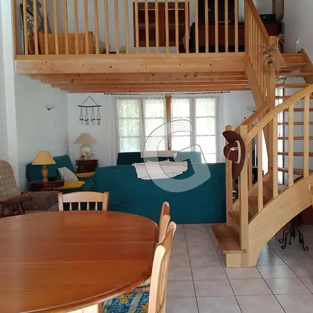 Maison Avec Piscine Chauffee A 700m De La Mer, 8 Pers, Proche Centre Ville, Sur - Fr-1-357-323 Dom wakacyjny *